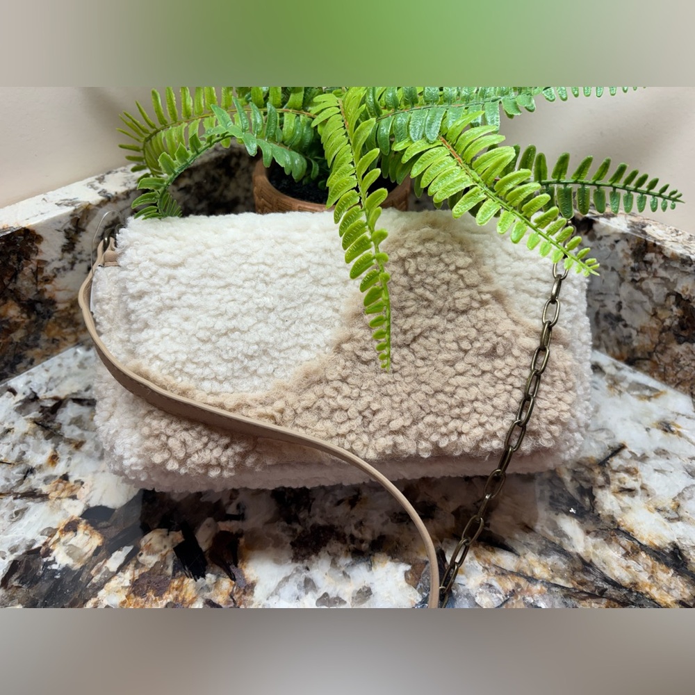 Universal Thread Teddy Crossbody Bag - Cream and Tan - Picture 15 of 16